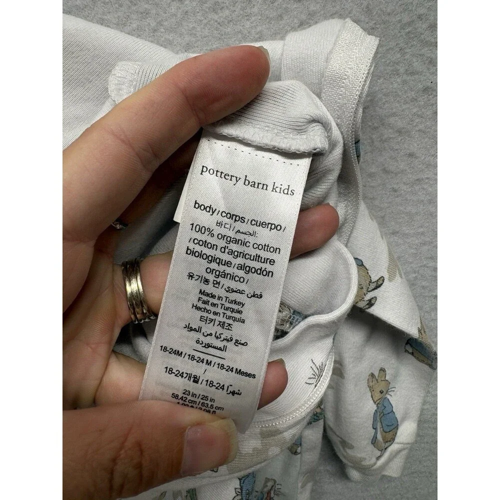 Pottery Barn Kids Baby Peter Rabbit Pajama Footed Sleeper One Piece Size 18-24 M